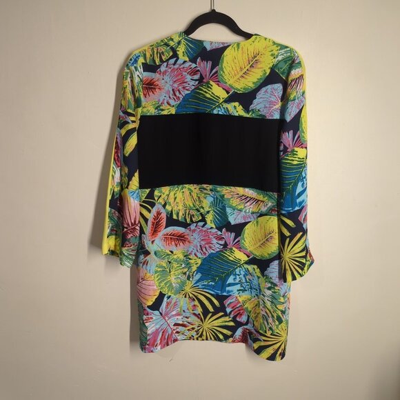 BCBGMAXAZRIA Dress in Fun Rainforest Print with Neon stripe - tropical - small - Picture 5 of 7